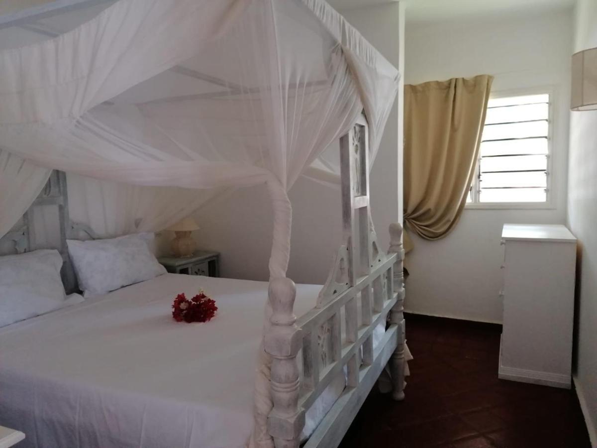 Coral Key Villa Малинди Екстериор снимка